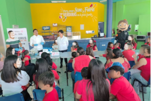 Voluntariado de SADR participa en jornada por el día de las madres