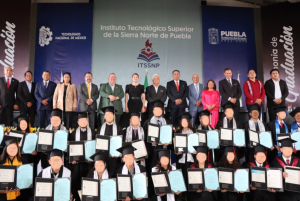 Ceremonia de Egresados Titulados del Instituto Tecnológico Superior de la Sierra Norte de Puebla del segundo semestre 2025.
