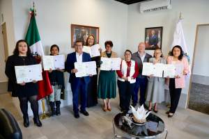 Entrega de Certificaciones en el Estándar EC0105: Atención al Ciudadano