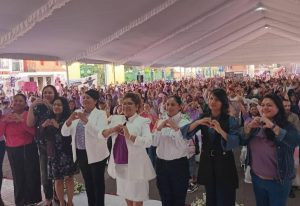 Evento "Mujer el Alma del Mundo" en Cuautlancingo, Puebla