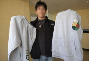 Apoyo de uniformes a estudiantes de la Universidad del Deporte del Estado de Puebla