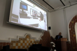 Conferencia Magistral “Innovación y Nuevas Tecnologías en la Medicina”